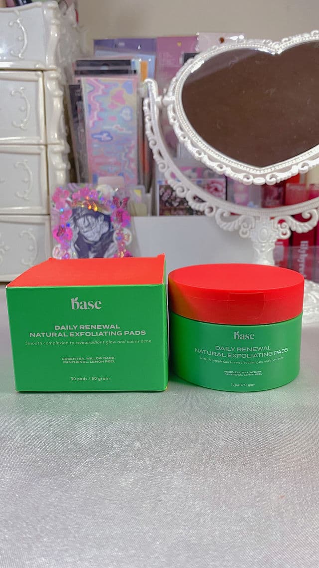 Base Daily Renewal Natural Exfoliating Pads review photo by aprlrefh