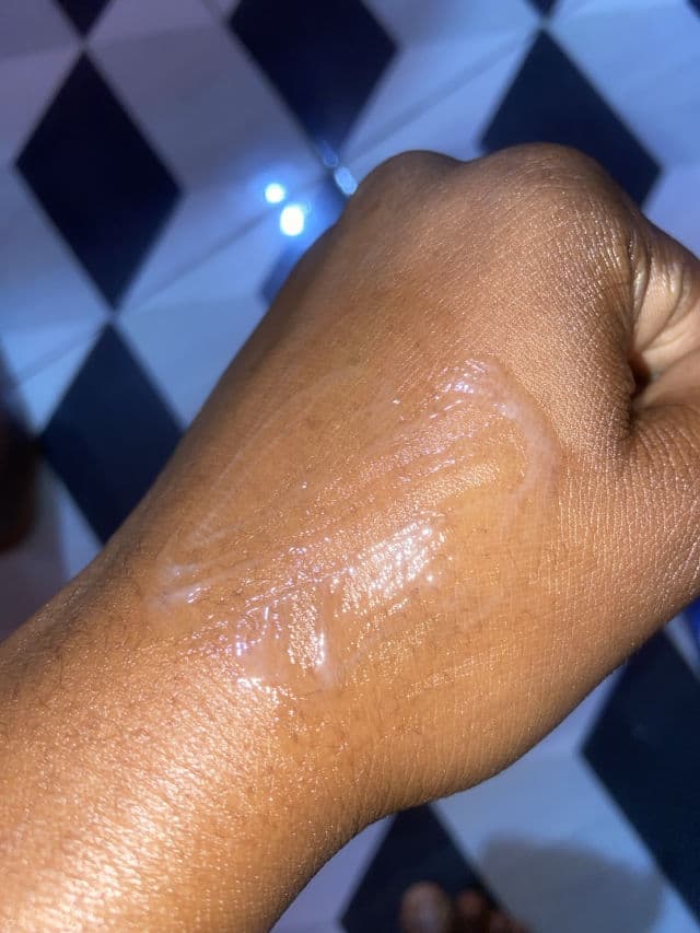 Farmstay Collagen Water Full Moist Rolling Eye Serum review photo by preciousreuben