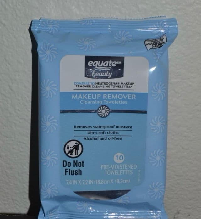 Equate Night-Time Soothing Makeup Remover Towelettes review photo by KeylaSavin