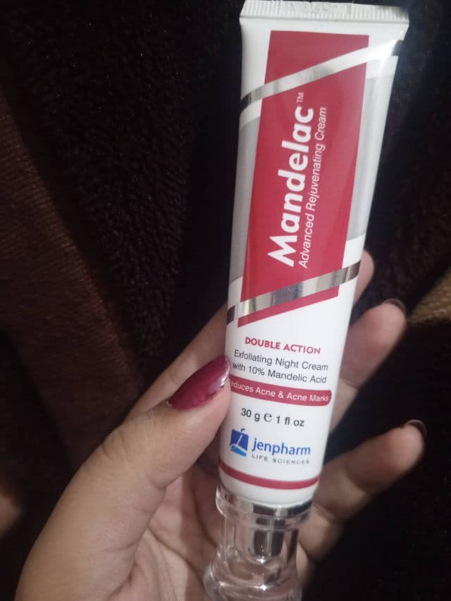 Jenpharm MandelAC Cream review photo by laiba3