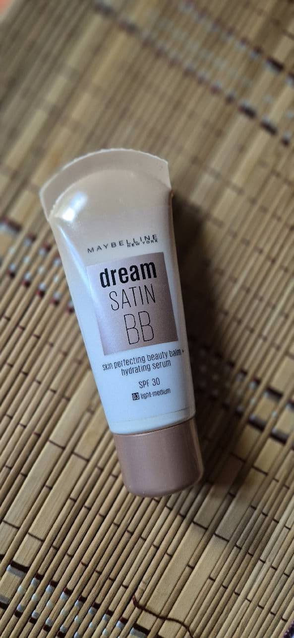 Maybelline Dream Matte BB review photo by Anka86