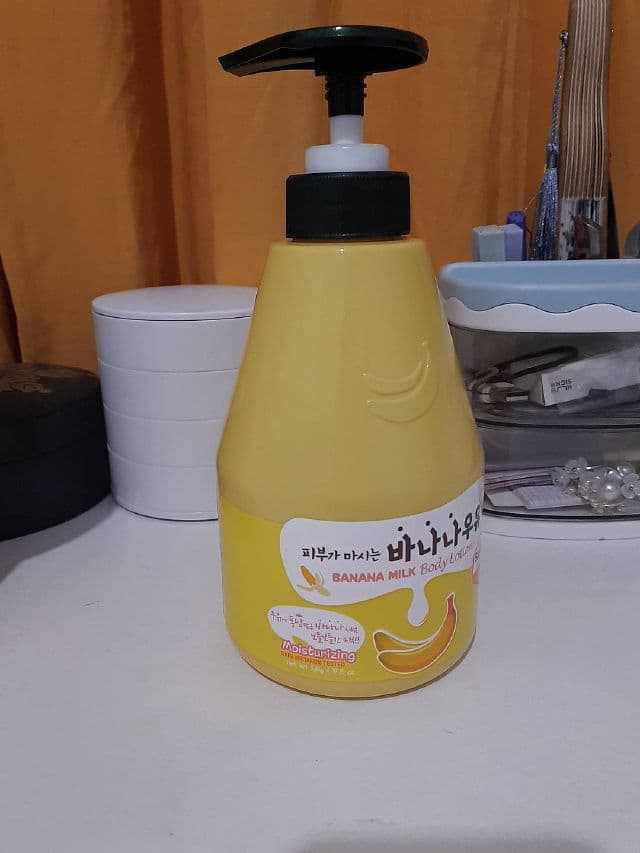 Kwailnara Banana Milk Body Lotion review photo by Lamuuuu7