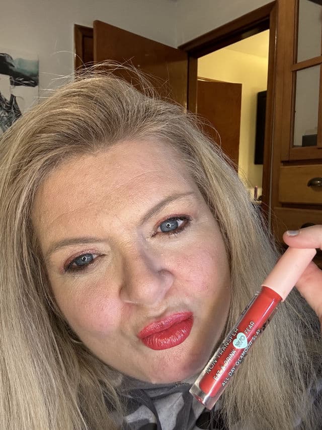 KimChi Chic Beauty 10 Date Night review photo by Gabrielle05