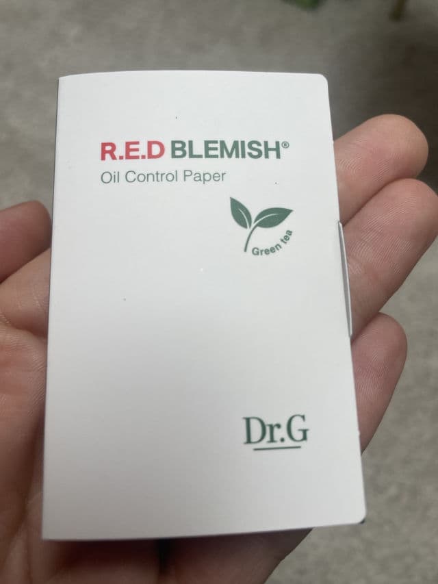 DR.G R.E.D Blemish Oil Control Paper review photo by tracyhargreaves