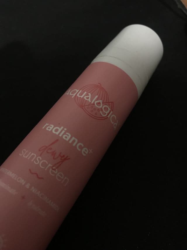 Aqualogica Radiance+ Dewy Sunscreen SPF50+ PA+++ review photo by nehatj