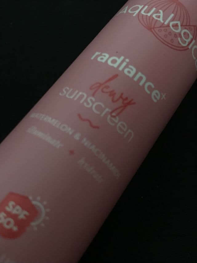 Aqualogica Radiance+ Dewy Sunscreen SPF50+ PA+++ review photo by nehatj