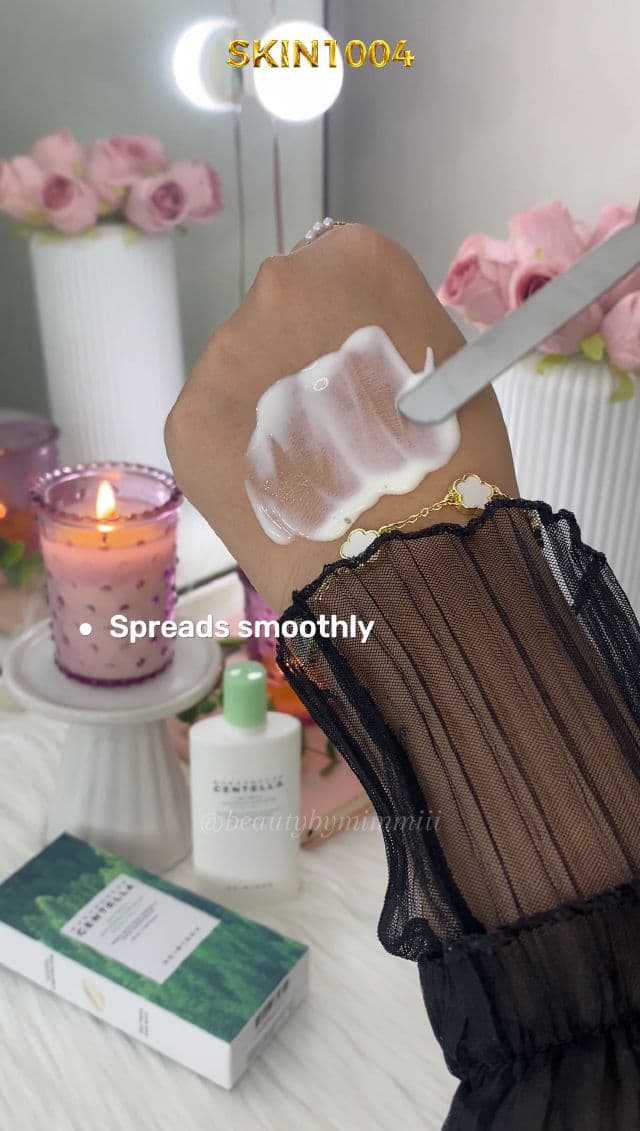 SKIN1004 Madagascar Centella Tea-Trica Soothing Sun Milk SPF50+ PA++++ review photo by beautybymimmiii