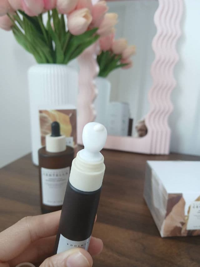 SKIN1004 Madagascar Centella Probio-Cica Bakuchiol Eye Cream review photo by Peurisela