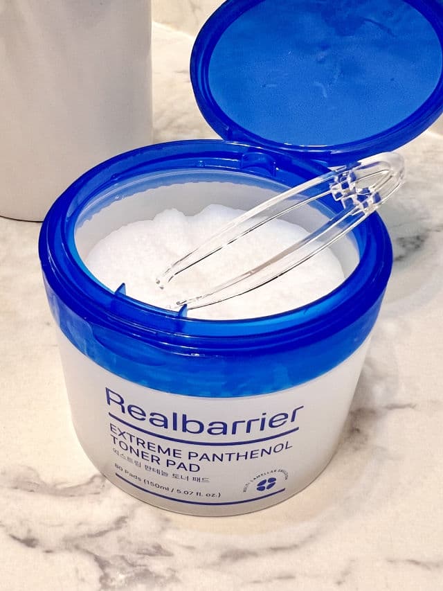 Real Barrier Extreme Panthenol Toner Pad review photo by MissLight