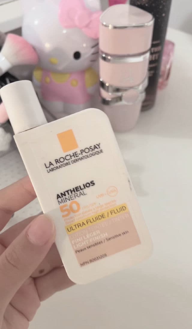 La Roche-Posay Anthelios Tinted Mineral Sunscreen For Face SPF 50 review photo by raimass