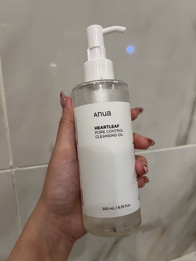 ANUA Heartleaf Pore Control Cleansing Oil review photo by MiaFranz