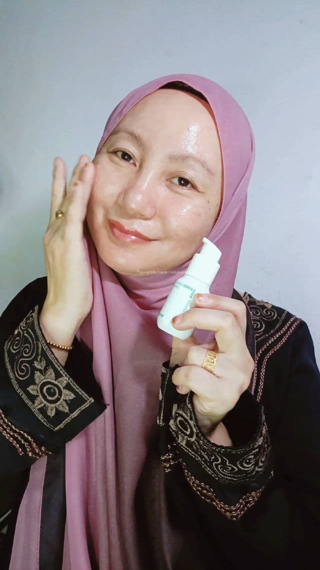 INNISFREE Green Tea Seed Hyaluronic Serum review photo by Arisah