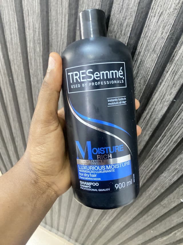 TRESemme Rich Moisture Shampoo for Dry Hair review photo by thelizzyN 