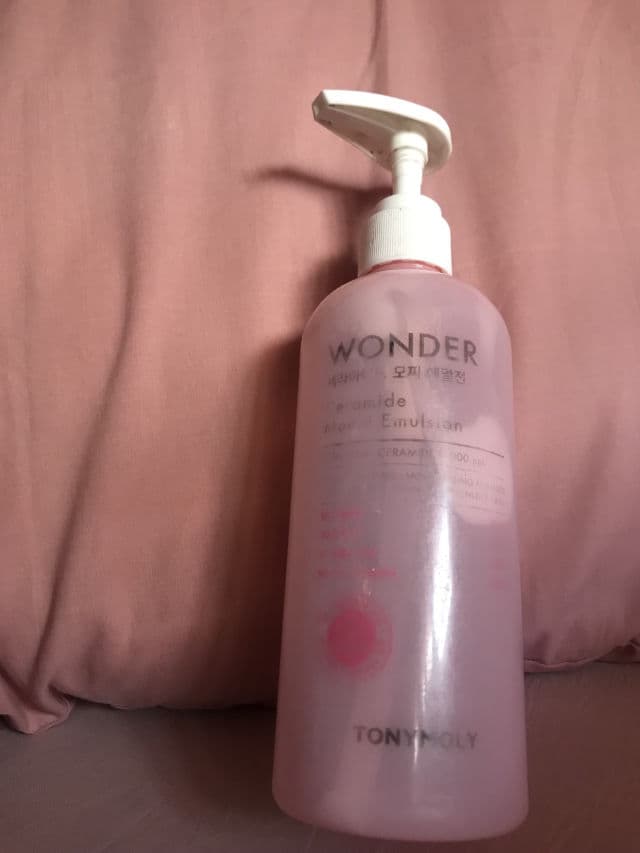TONYMOLY Wonder Ceramide Mochi Emulsion review photo by Oluwanisola