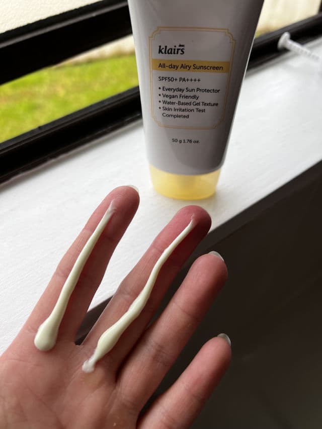 Dear, Klairs All-day Airy Sunscreen SPF50+ PA++++ review photo by Nick