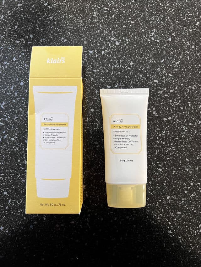 Dear, Klairs All-day Airy Sunscreen SPF50+ PA++++ review photo by Nick