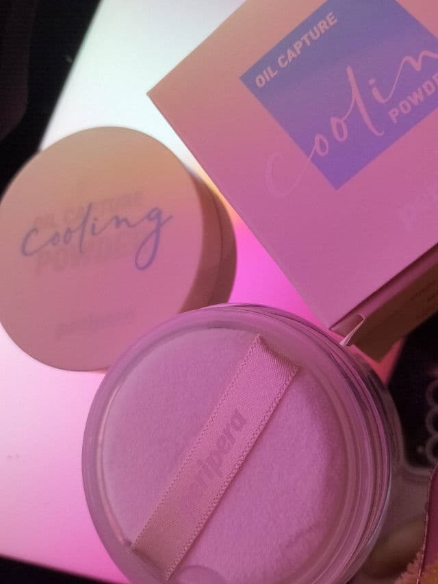 Peripera Oil Capture Cooling Powder review photo by QueenL