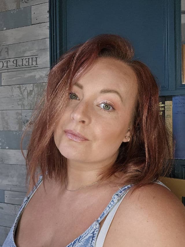 Rimmel Kind & Free Moisturising Skin Tint Foundation review photo by Sammi8911