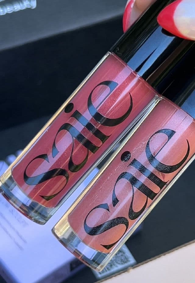 Saie Kiss - Clear review photo by editadoes