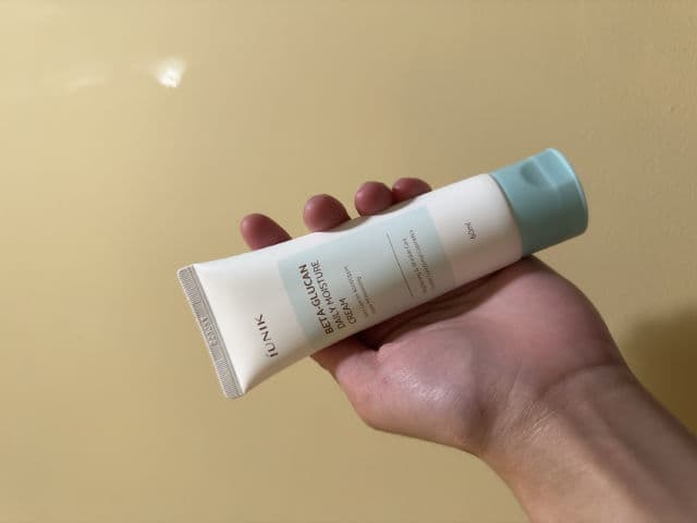 Iunik Beta Glucan Daily Moisture Cream review photo by xomyca