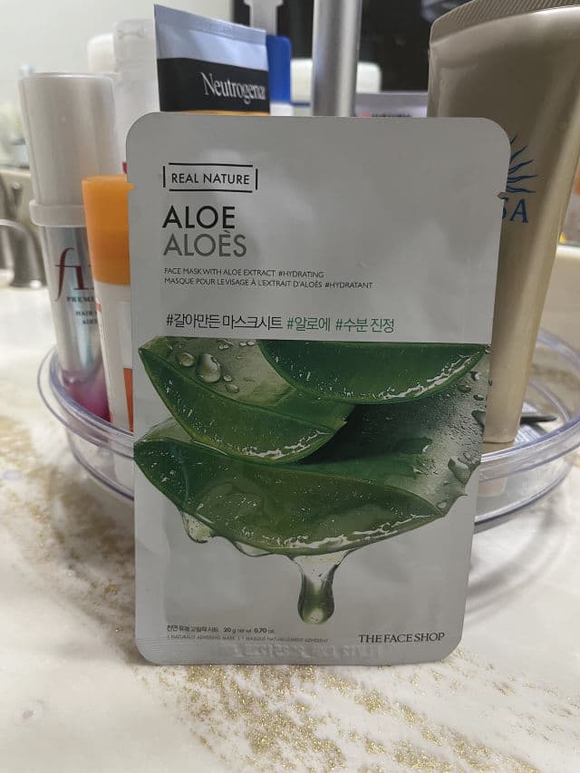 THE FACE SHOP Real Nature Face Mask Aloe review photo by Luyene