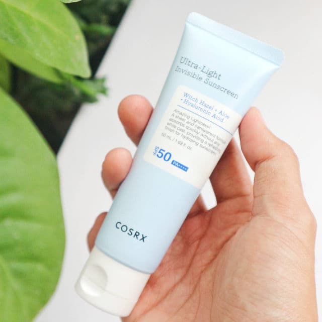 Ultra-Light Invisible Sunscreen SPF50 PA++++ product review