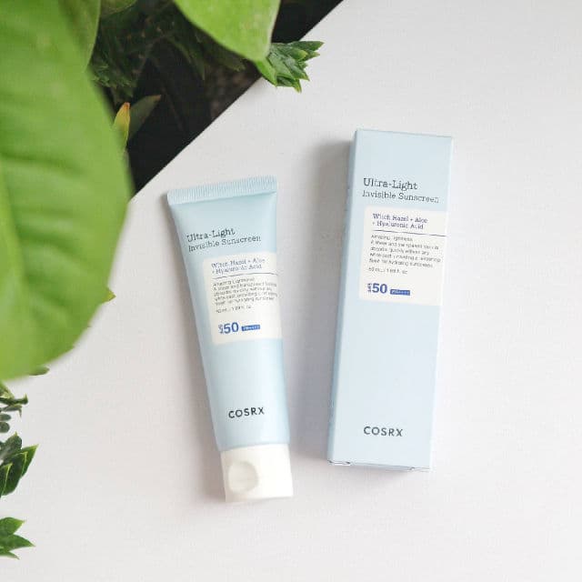 Ultra-Light Invisible Sunscreen SPF50 PA++++ product review