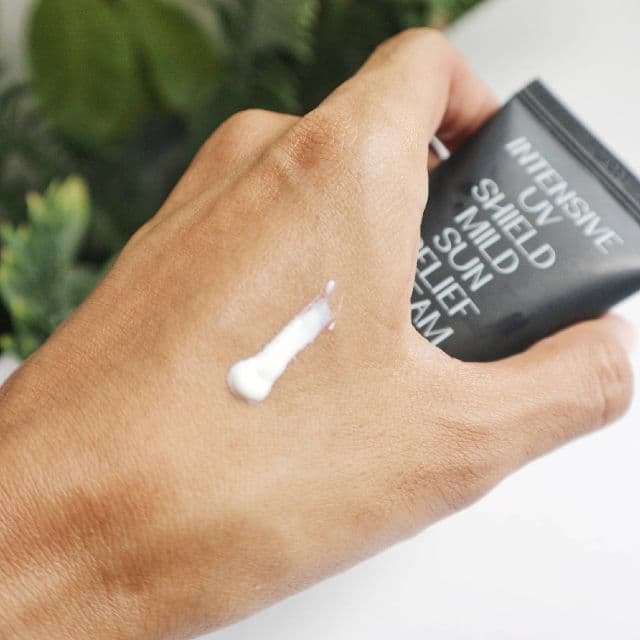 Active Nine Intensive UV Shield Mild Sun Relief Cream SPF50+ PA++++ review photo by fandi