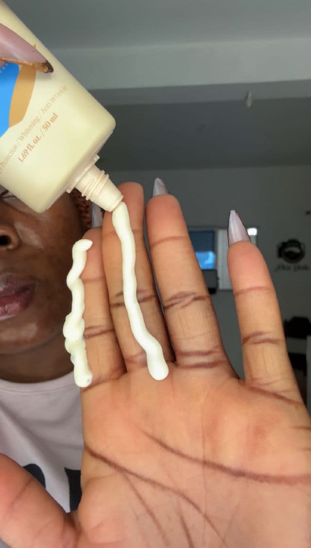 12GRABS Vegan Comforting Sun Cream review photo by Jkesh