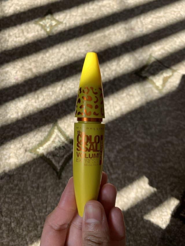 Maybelline The Colossal Mascara review photo by Luvesx