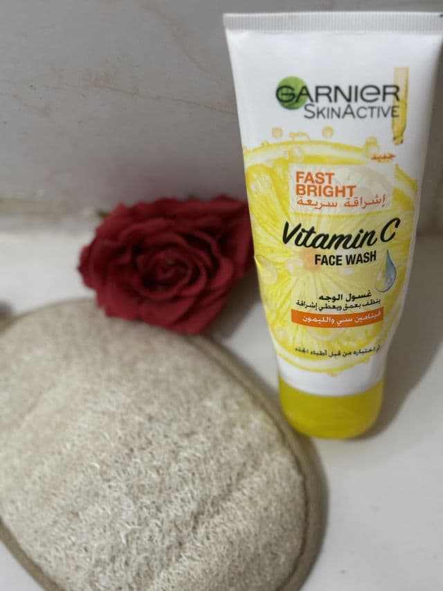 Garnier Bright Complete Brightening Face Wash review photo by SaraMohammed