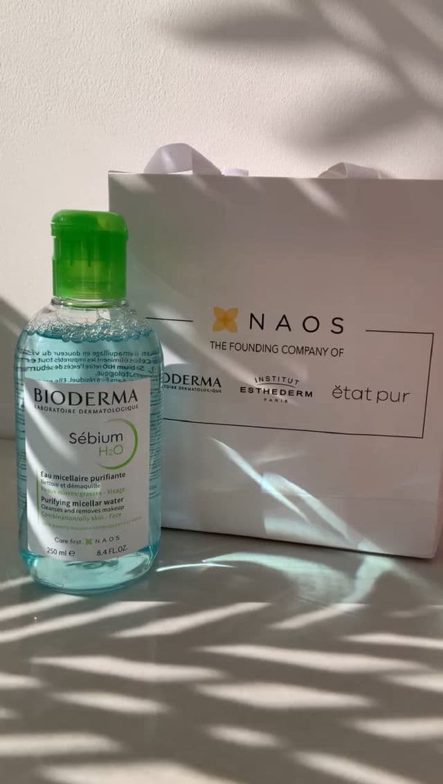 Bioderma Sebium H2O Purifying Cleansing Micelle Solution review photo by jociebellovlog
