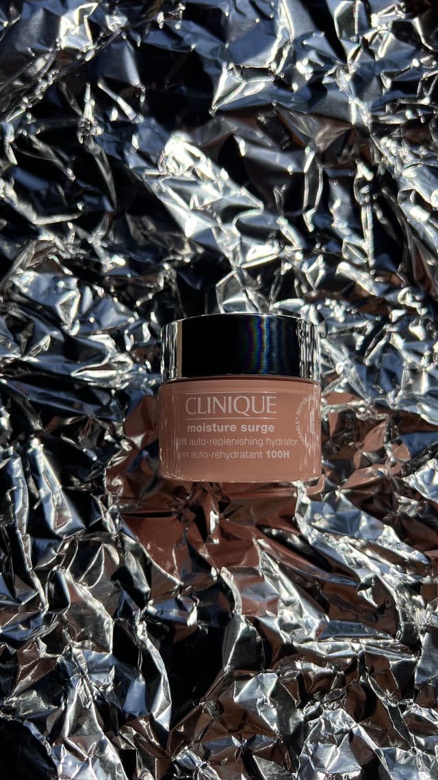 Clinique Moisture Surge 100 Hour Auto-Replenishing Hydrator review photo by viivii