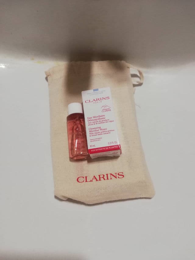 My Clarins Re-Move Micellar Cleansing Water review photo by Marta76