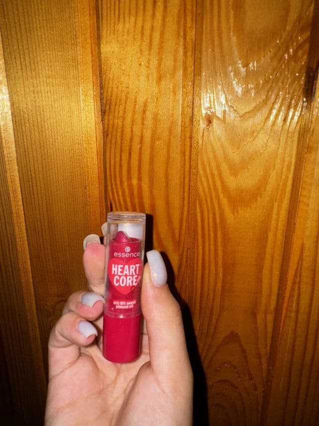 Essence Heart Core Fruity Lip Balm - 01 Crazy Cherry review photo by hdimitrova