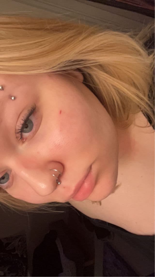 IVY Aia Face Serum Collagen review photo by sweellie