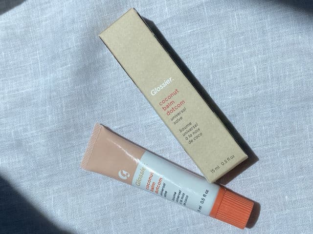 Glossier Coconut Balm Dotcom review photo by ugcwithwin