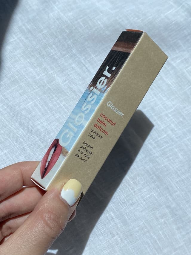 Glossier Coconut Balm Dotcom review photo by ugcwithwin