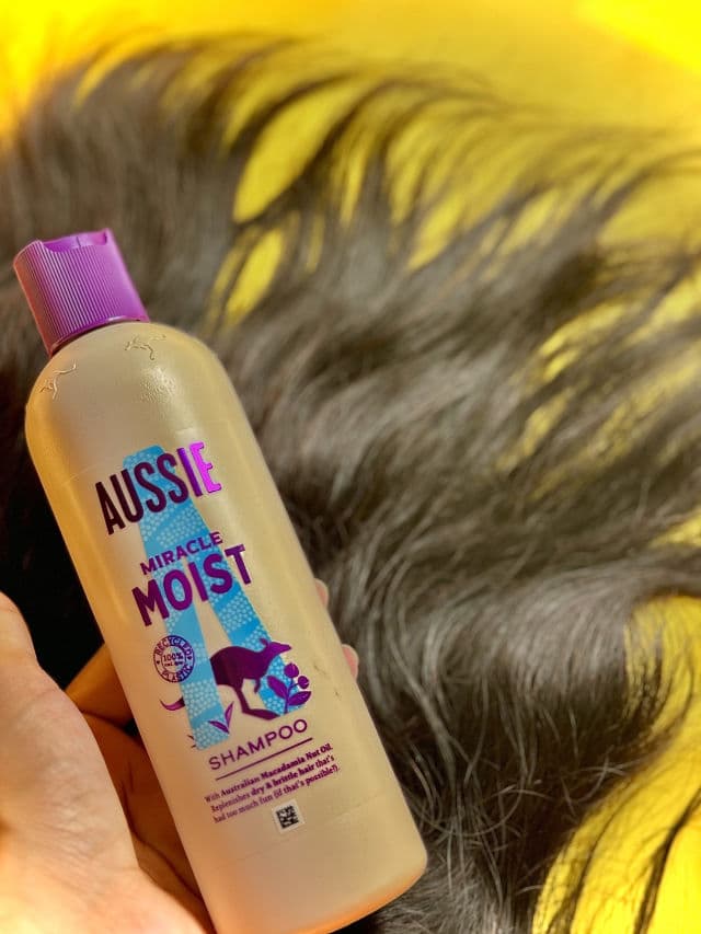 Aussie Miracle Moist Shampoo review photo by ugcbymish