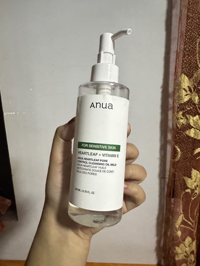 ANUA Heartleaf Pore Control Cleansing Oil review photo by lovehazel