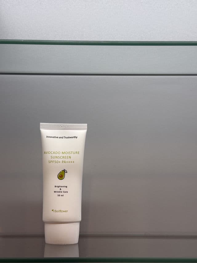 Bellflower Avocado Moisture Sunscreen SPF50+ PA++++  review photo by tamarashuri