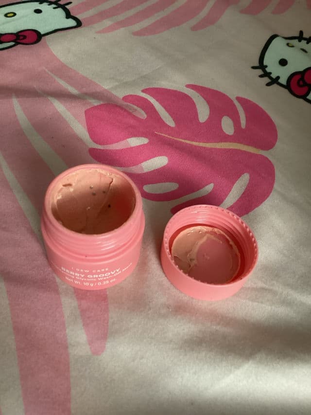I Dew Care Berry Groovy Brightening Glycolic Wash-Off Mask review photo by strawbs