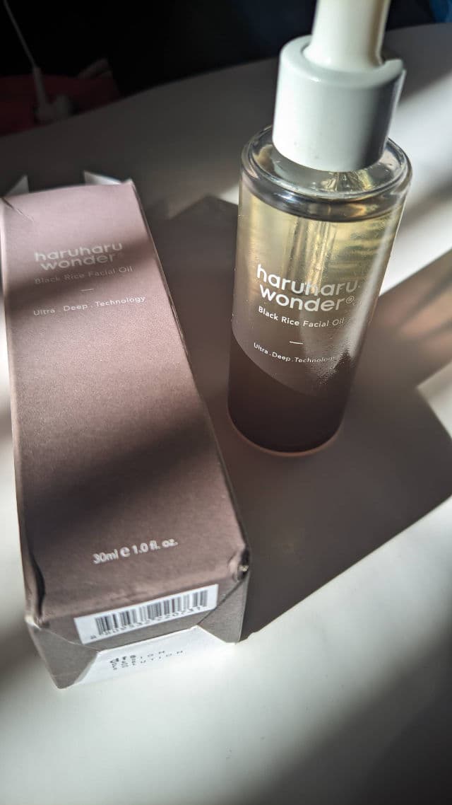 HaruHaru WONDER Black Rice Hyaluronic Botanical 2GF Wonderful Ampoule review photo by Thatgirlera