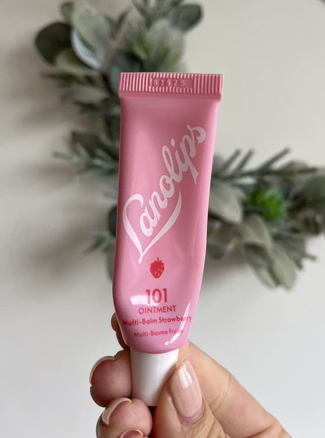 Lanolips 101 Ointment Multipurpose Superbalm Strawberry review photo by beckyc144