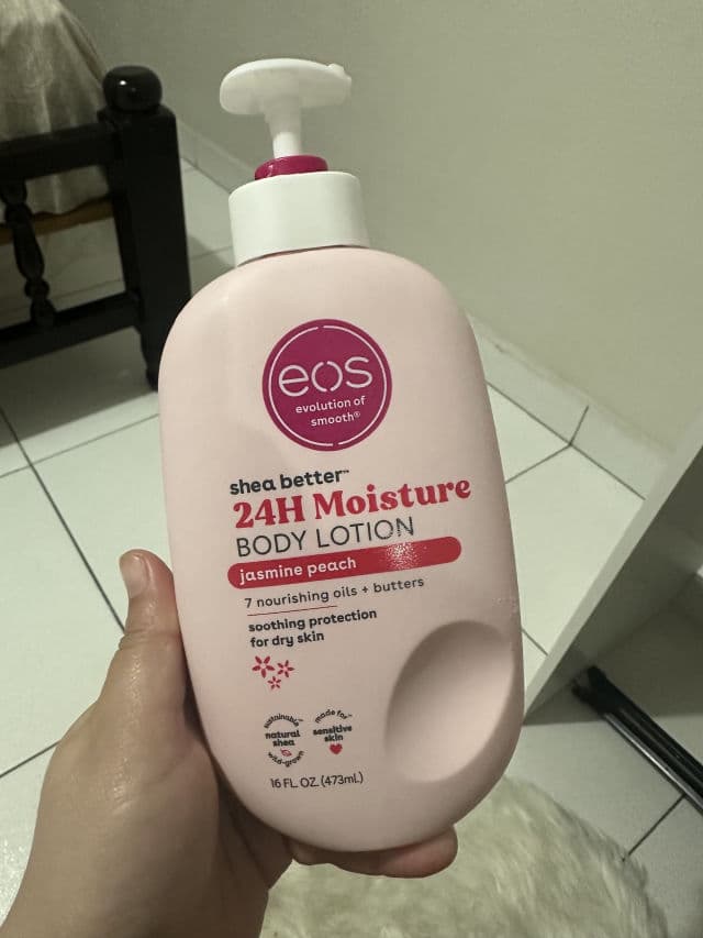 Eos Jasmine Peach Body Lotion  review photo by eleannys28