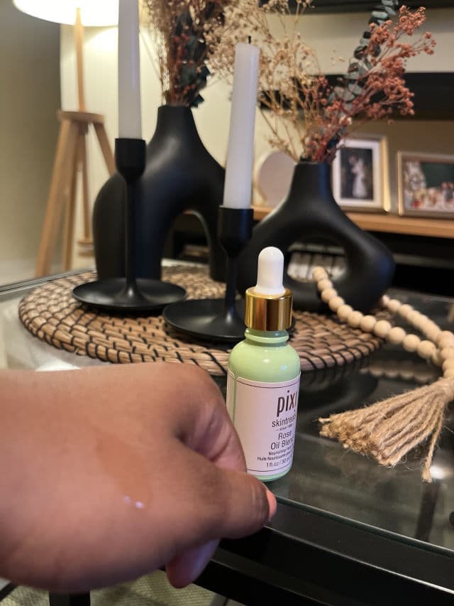 Pixi Rose Oil Blend review photo by Roselinha29