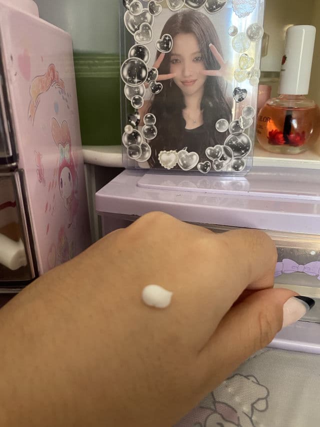 Trader Joe's Supreme Hydrating Eye Cream review photo by cinnamollor