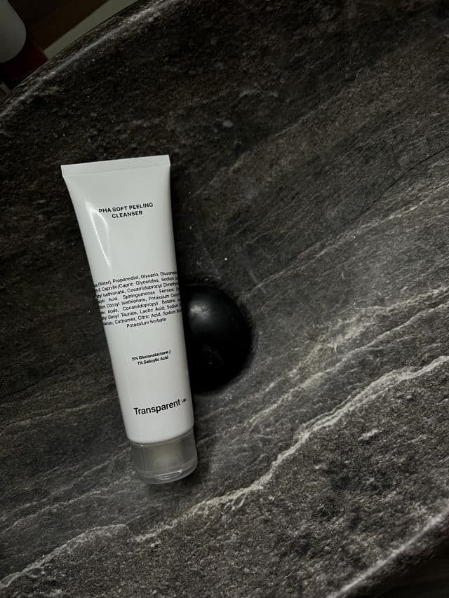 Transparent Lab PHA Soft Peeling Cleanser review photo by dariadv