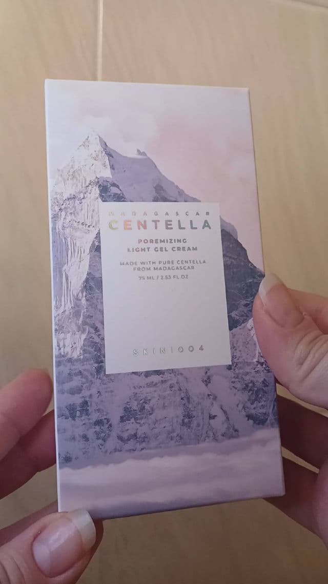 SKIN1004 Madagascar Centella Poremizing Light Gel Cream review photo by TapIntoThis1
