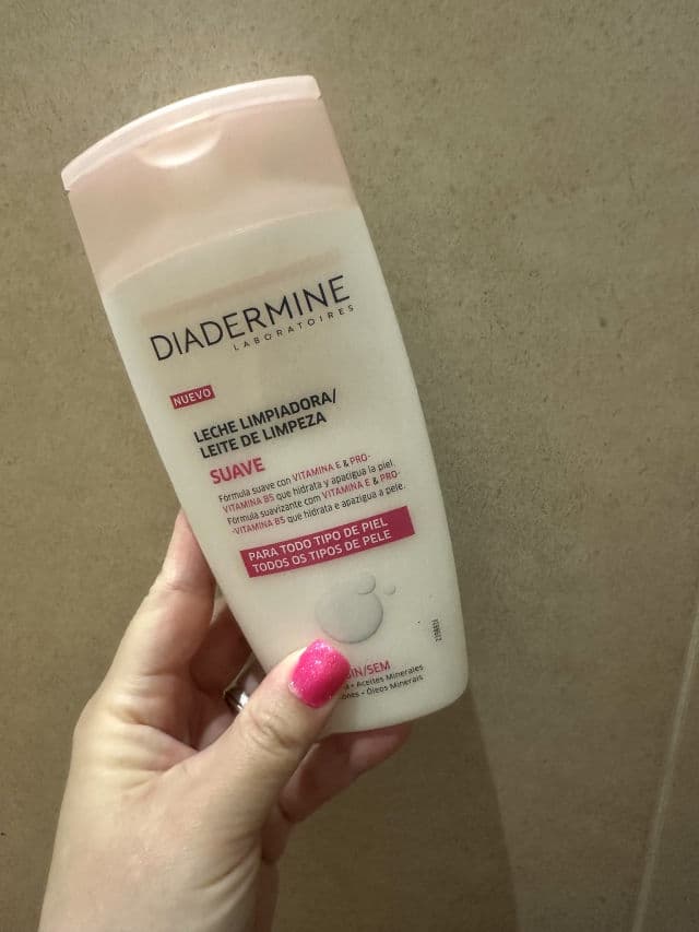Diadermine Leche Limpiadora Suave review photo by krisbelprieto